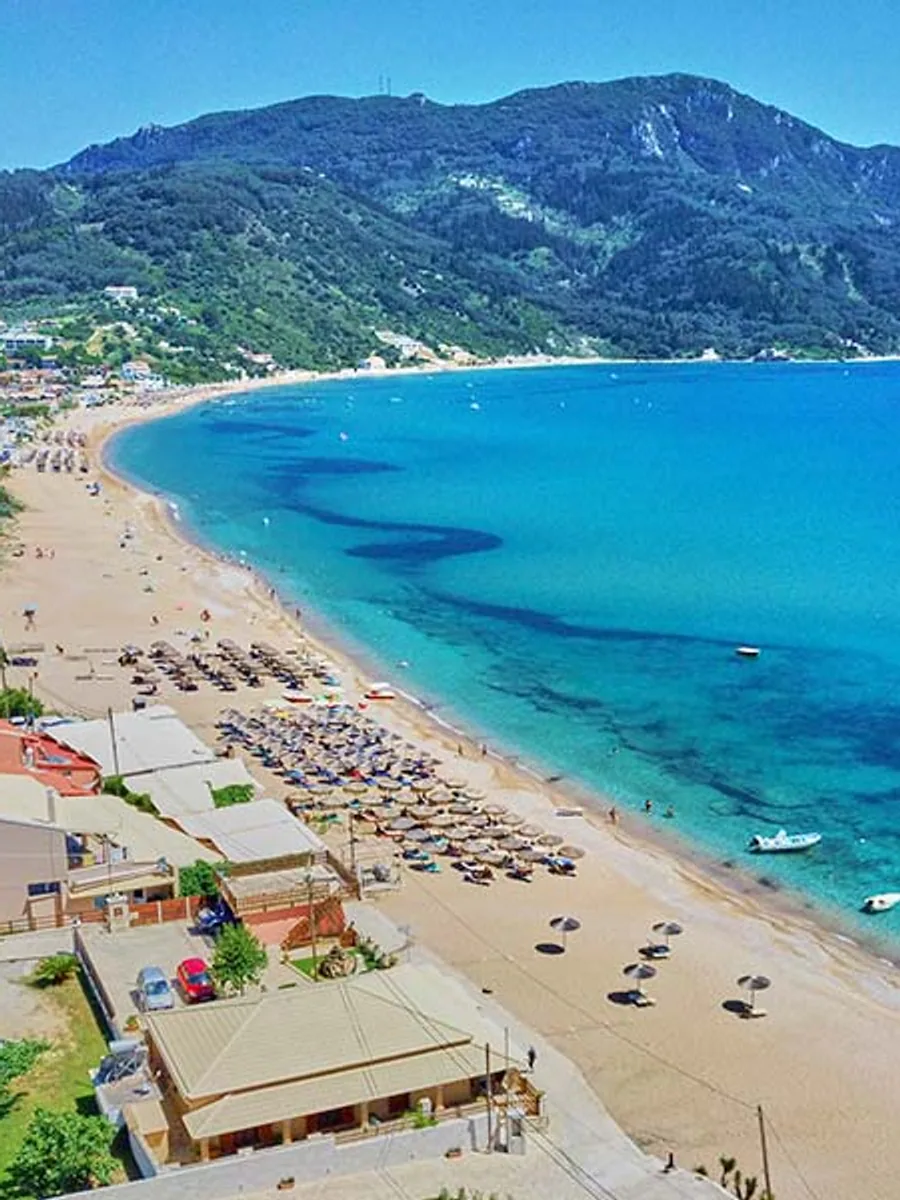 Agios Georgios beach