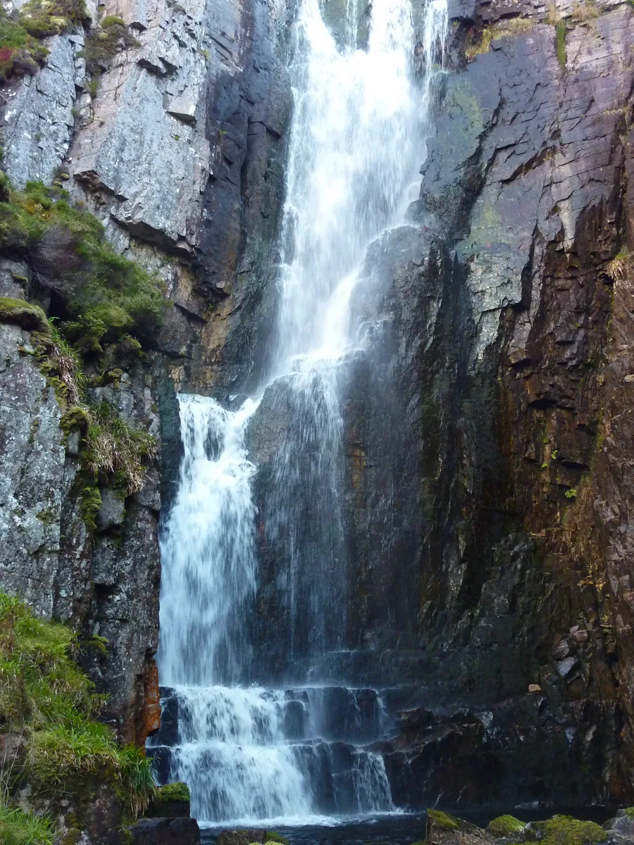 Allt Chranaidh Waterfall