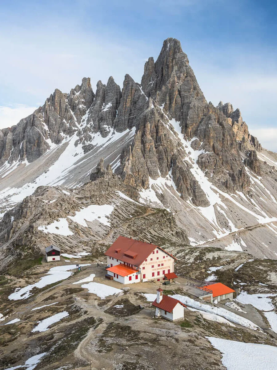 Auronzo Refuge Trail-Lavaredo Refuge