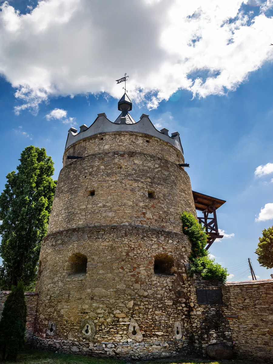 Letychiv Castle