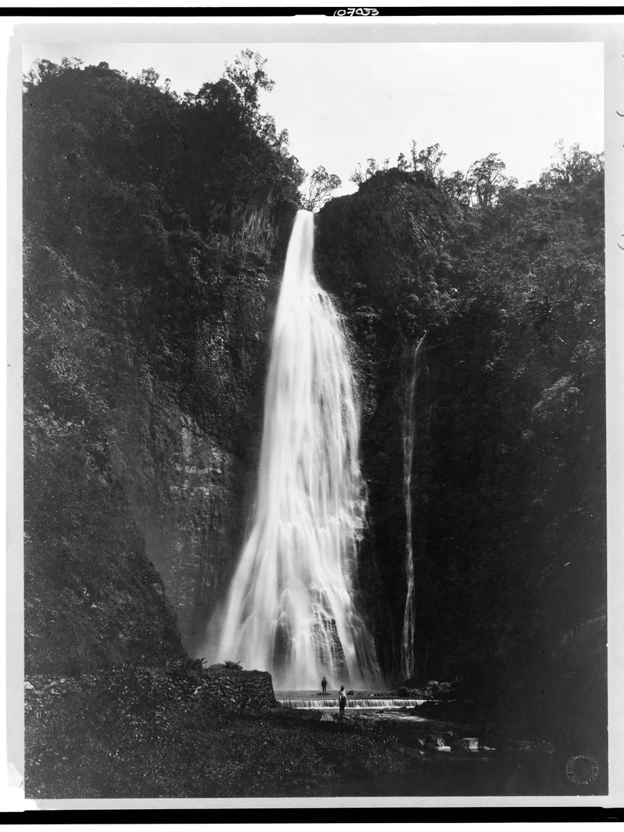 Manawaiopuna Falls