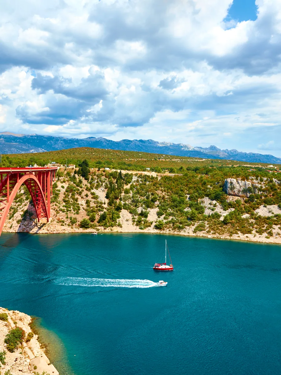 Maslenitsky Bridge