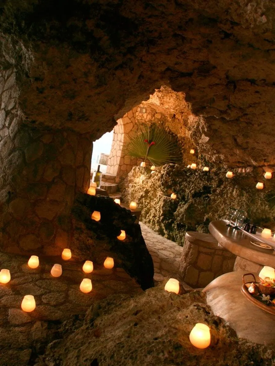 The Caves Hotel