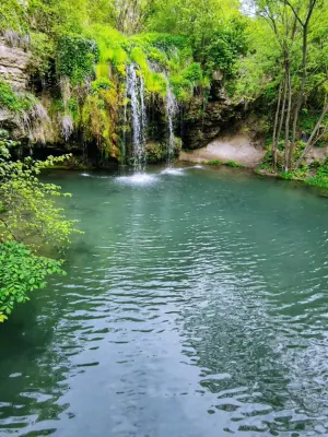 Bourbun waterfall