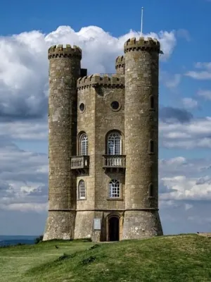 Broadway Tower