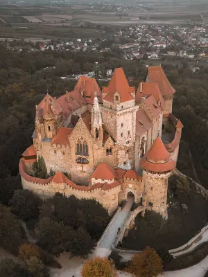 Burg Kreuzenstein