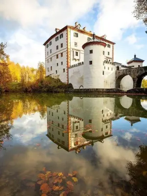 Grad Snežnik