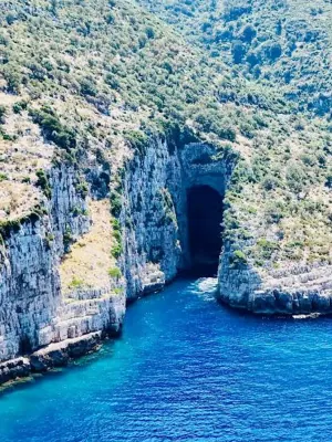 Haxhi Ali Cave