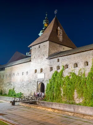 Hlynyanska Tower