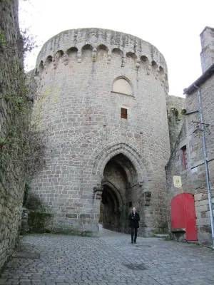Jerzual Gate