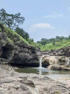 Jogeshwari caves