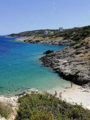 Kremidi Beach