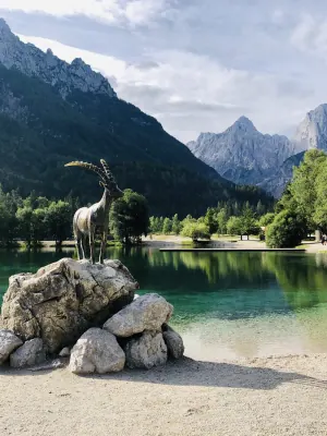 Lake Jasna