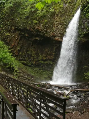 Latourell Falls