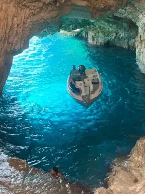 Maravelia Cave