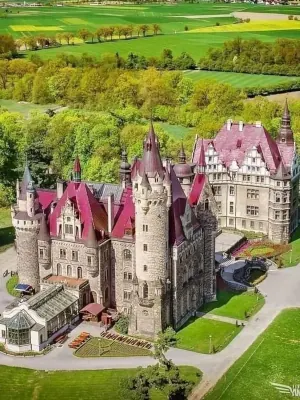 Moszna Zamek