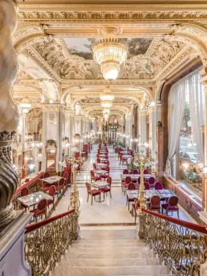 New York Café