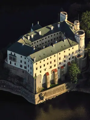 Orlik Castle