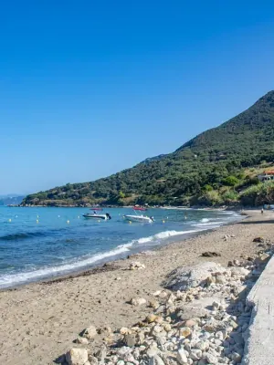 Paramona Beach