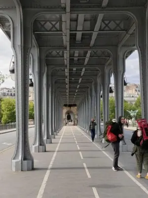 Pont de Bir Hakeim