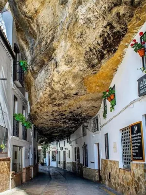 Setenil de las bodegas