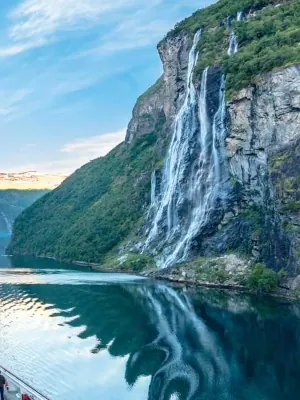 Seven Sisters Waterfall