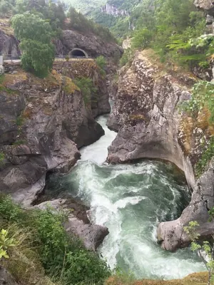 Sjurhaugfossen