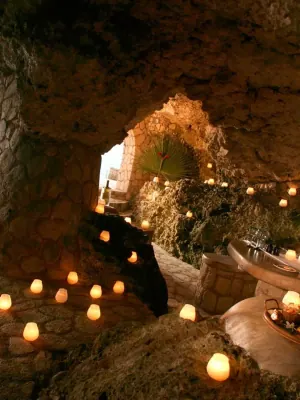 The Caves Hotel