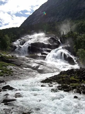 Tveitafossen