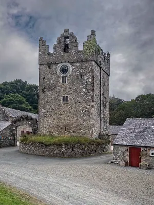 Winterfell Castle & Demesne